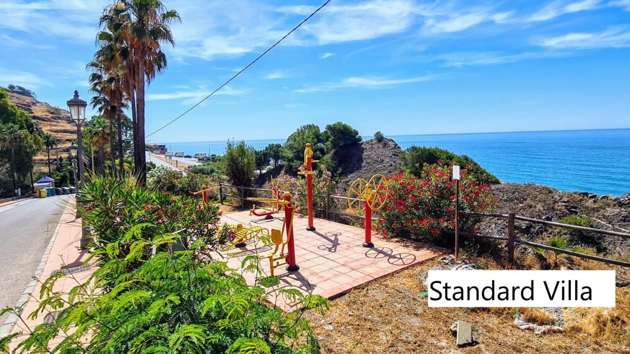 Silhouse Nerja Villas Beach Exterior photo